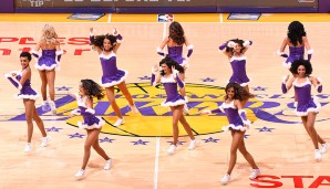 Und tatsächlich die Lakers siegen: Da freuen sich auch die legendären Laker-Girls. Ein würdiger Abschluss des Christmas-Day