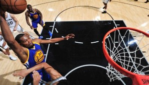 Kevin Durant erzielt in Spiel drei gegen die Spurs 33 Punkte