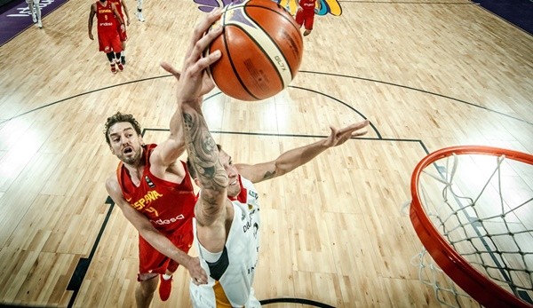 Daniel Theis sorgte mit seinen Leistungen bei der EuroBasket für Aufsehen