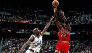 Heute vor 22 Jahren verabschiedete sich Michael Jordan (vorerst) mit The Last Shot von der NBA-Bühne. Wir blicken zurück auf den Boxscore von Spiel 6 der Finals, als die Bulls ihren sechsten Titel bei den Utah Jazz klarmachten.