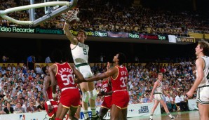 Platz 15: BILL WALTON (Blazers, Clippers, Celtics) - Vor seinen Verletzungen war der Mountain Man einer der besten Center aller Zeiten. Im Spätherbst seiner Karriere kam er bei den Celtics von der Bank und holte 1986 den Award des besten Bankspielers.