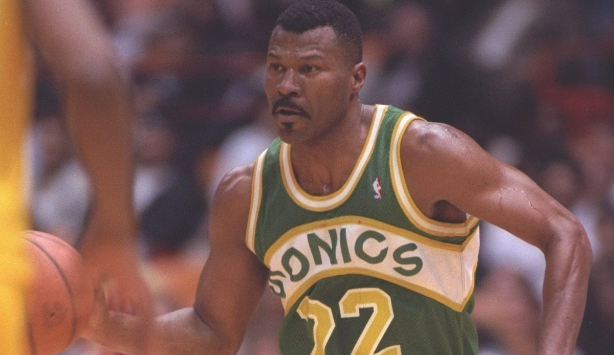 Ricky Pierce war zu Beginn der 90er einer der besten Bankspieler der NBA. Heute wird der frühere Sonics-Spieler 63 Jahre alt. SPOX kürt die Top 20 der besten Sixth Men aller Zeiten - natürlich komplett subjektiv.