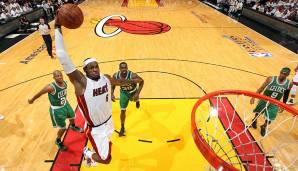 Platz 23: LeBron James (Miami Heat): 43 Punkte (15/38 FG, 39,5 Prozent) in der Crunchtime in den Playoffs 2011 in 14 Spielen.