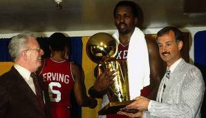 Einzigartig sind auch die Back-to-Back-Titel für Moses Malone in den Jahren 1982 und 1983. Der Center gewann die Auszeichnungen nämlich mit zwei unterschiedlichen Teams (Houston Rockets, Philadelphia 76ers).