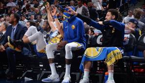 Die Golden State Warriors haben beim Blowout gegen die Nuggets einen neuen Rekord für die meisten Punkte im ersten Viertel aufgestellt - und dabei einige Legenden der NBA in den Schatten gestellt! SPOX zeigt die Übersicht.
