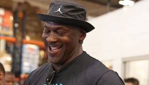 Michael Jordan ist der Besitzer der Charlotte Hornets.