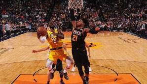 LeBron James und die Los Angeles Lakers müssen gegen die Suns die vierte Niederlage aus fünf Spielen hinnehmen.