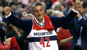 Washington Wizards: Im Juni 2010 kaufte Ted Leonsis die Wizards für 310 Mio. Dollar.