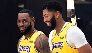 Anthony Davis und LeBron James spielen zusammen für die Los Angeles Lakers.