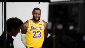 Langsam wird es wieder ernst in der NBA. Die Media Days der Teams starten, den Anfang machten die Lakers, Rockets, Nets und auch die Pacers. SPOX zeigt ein paar Impressionen mit Emotionen und Stars in neuen Jerseys.