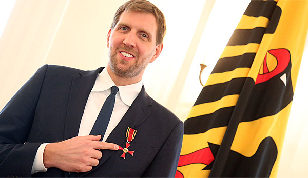 Dirk Nowitzki hat das Bundesverdienstkreuz erhalten.