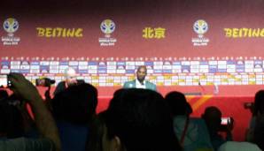 Kobe Bryant auf einer Pressekonferenz in Peking.