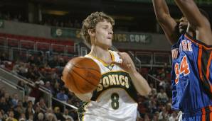 16: Boston Celtics: Luke Ridnour (14) (Pick: Troy Bell). Boston erreichte 2004 mit fürchterlicher PG-Rotation die Playoffs (36 Siege), Ridnour hätte unterstützen können. Bell wurde noch am Draft-Tag zu Memphis geschickt, seine Karriere dauerte 6 Spiele.