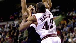 Platz 13: THEO RATLIFF (1995-2011) - 2,4 Blocks pro Spiel in 810 Partien für die Pistons, Sixers, Hawks, Blazers, Celtics, Wolves, Spurs, Bobcats und Lakers.