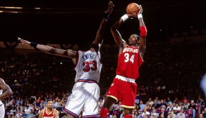 Platz 16: Hakeem Olajuwon (1984-2002) - 6x All-NBA First Team - Teams: Rockets, Raptors.