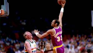 Platz 4: Kareem Abdul-Jabbar (1969-1989) - 10x All-NBA First Team - Teams: Bucks, Lakers.