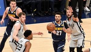 2019: Nuggets vs. Spurs 4-3 – Und auch in den vergangenen Playoffs war ein Upset greifbar nahe. Die jungen Nuggets hatten mit Pops Spurs alle Hände voll zu tun, am Ende war es der eiskalte Murray, der Denver einen 90:86-Sieg in Spiel 7 bescherte.