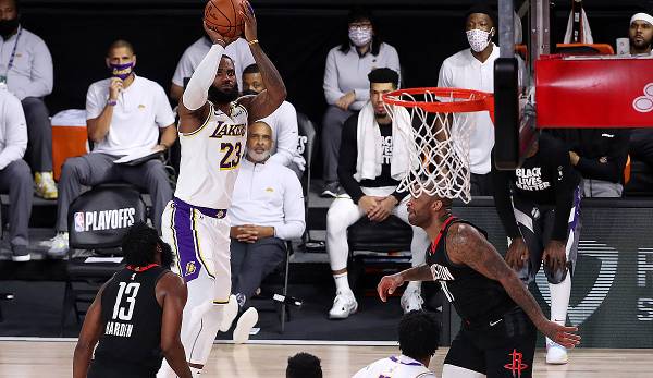 LeBron James und die Los Angeles Lakers sichern sich den Sieg in Spiel 3 gegen die Rockets.