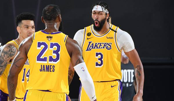 LeBron James und Anthony Davis (r.) haben die Lakers zu einer komfortablen 2-0-Serienführung in den Finals geführt.