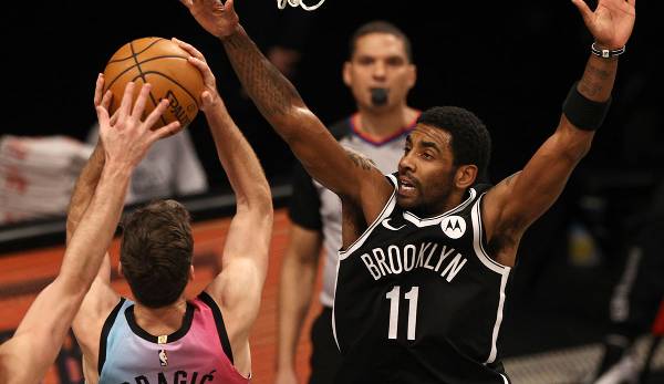 Kyrie Irving führt die Brooklyn Nets mit einem ganz starken vierten Viertel zum Sieg gegen die Miami Heat.