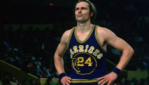 RICK BARRY (1965-1980) – Teams: Warriors, Rockets (beide NBA), Oaks, Capitols, Nets (alle ABA) – Erfolge: 1x NBA Champion, Finals-MVP, 12x All-Star, 9x First Team (4x ABA, 5x NBA), 1x Second Team, 1x All-Star Game MVP.