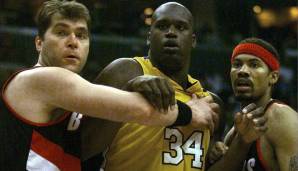 2001 hatte er die Nase voll von den "Jail Blazers", lederte öffentlich gegen die Kollegen und nahm sich eine Auszeit. Sabonis gilt als einer der besten Europäer aller Zeiten, seine Prime erlebte er aber nicht in der NBA. Kam erst mit 30 nach Portland.