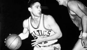 BILL SHARMAN (1950-1961) – Team: Cardinals, Celtics – Erfolge: 4x NBA Champion, 8x All-Star, 4x 1st Team, 3x Second Team, 1x All-Star Game MVP.