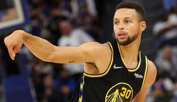 Stephen Curry und die Warriors haben in dieser Saison erst ein Spiel verloren.