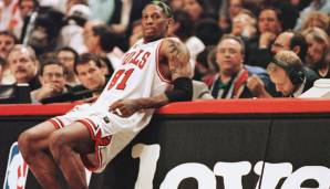 Platz 25: DENNIS RODMAN | Alter: 37 Jahre und 32 Tage | Team: Chicago Bulls | Spiel 6 der NBA Finals 1998 vs. Jazz (4-2) | Stats in den Finals: 3,3 Punkte, 8,3 Rebounds und 1,2 Steals bei 46,2 Prozent FG in 30,3 Minuten (6 Spiele)