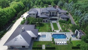 So sieht die Villa von LeBron James in dessen Heimat Akron, Ohio, aus.