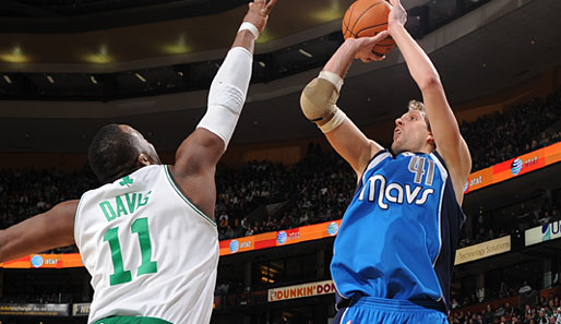 Gegen die Boston Celtics traf Dallas' Superstar Dirk Nowitzki 14 seiner 22 Versuche aus dem Feld