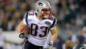 13. Wes Welker - New England Patriots 2011: 122 Receptions.