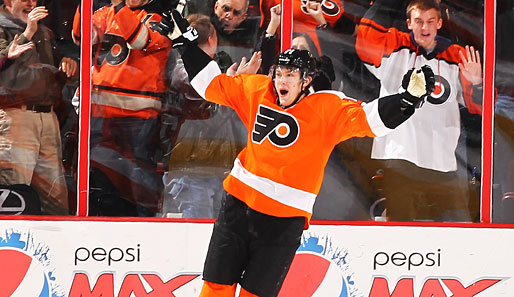 33 Sekunden vor Schluss gelang James van Riemsdyk der Siegtreffer für die Philadelphia Flyers