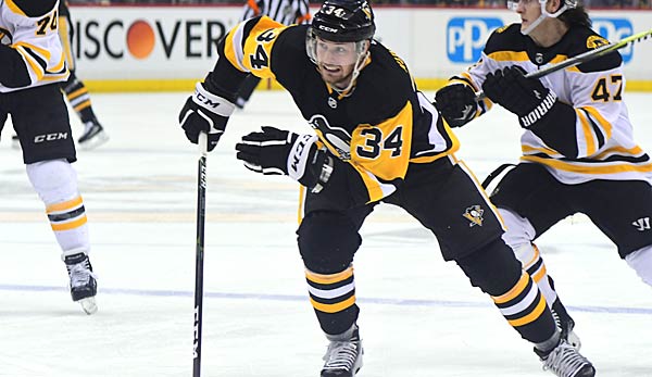 Tom Kühnhackl spielt für die Pittsburgh Penguins.
