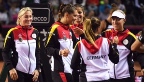 Das deutsche Fed-Cup-Team trägt Erima