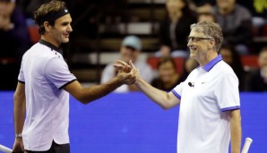 Roger Federer und Bill Gates doppelten für den guten Zweck