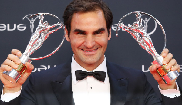 Roger Federer mit seinen zwei Sport-Oscars